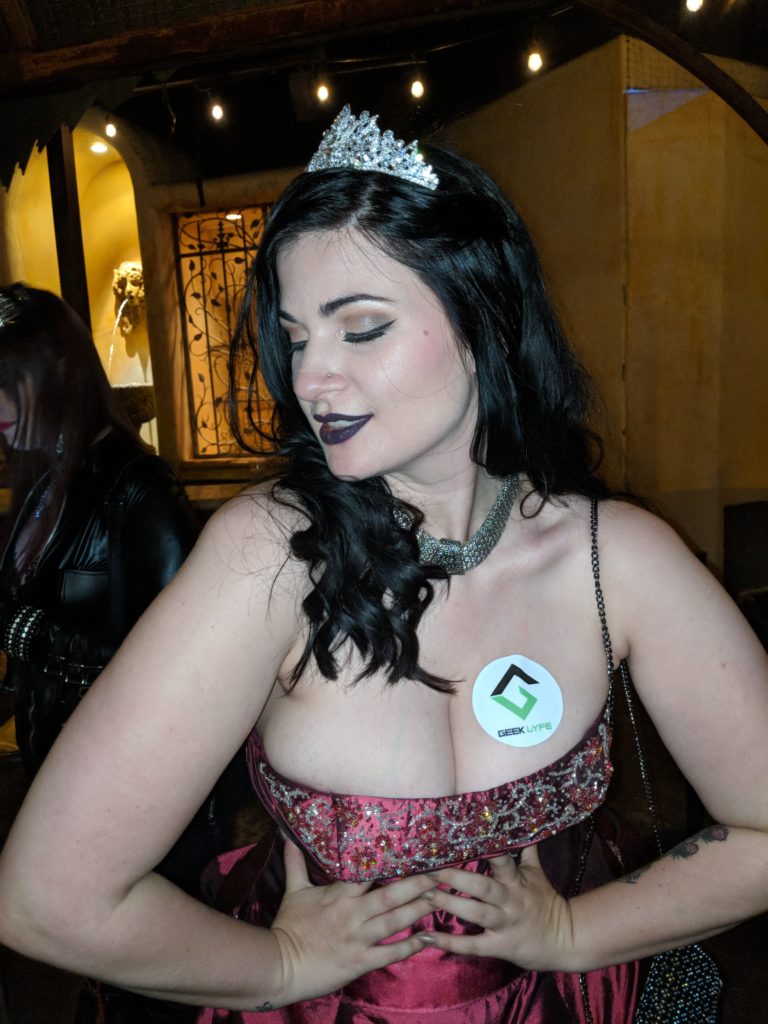 Anya Graves Geek Lyfe