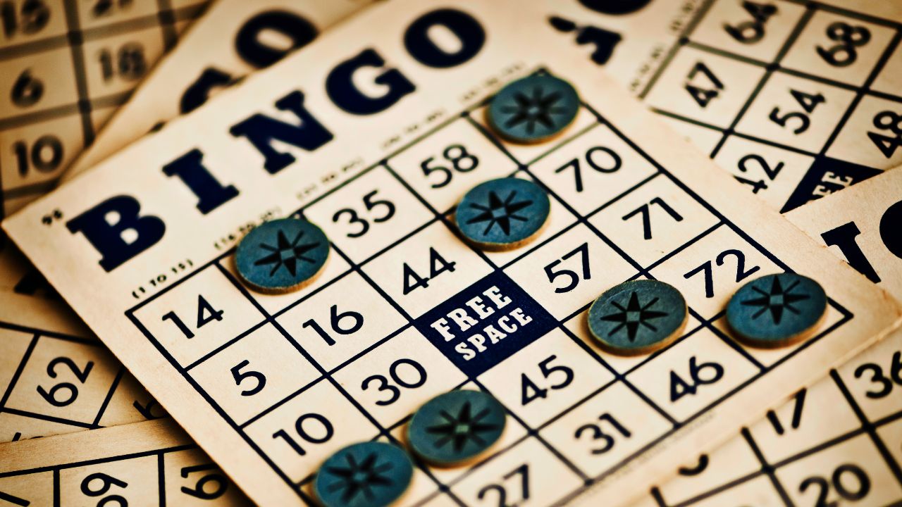 Why You Should Try Online Bingo - The Geek Lyfe